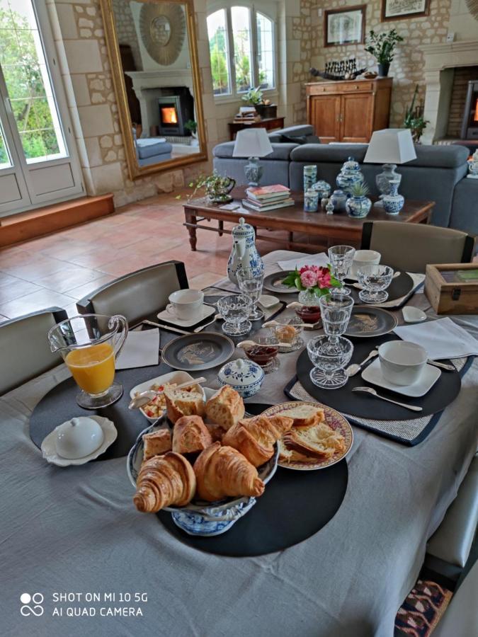 Reves & Riviere Bed & Breakfast ภายนอก รูปภาพ
